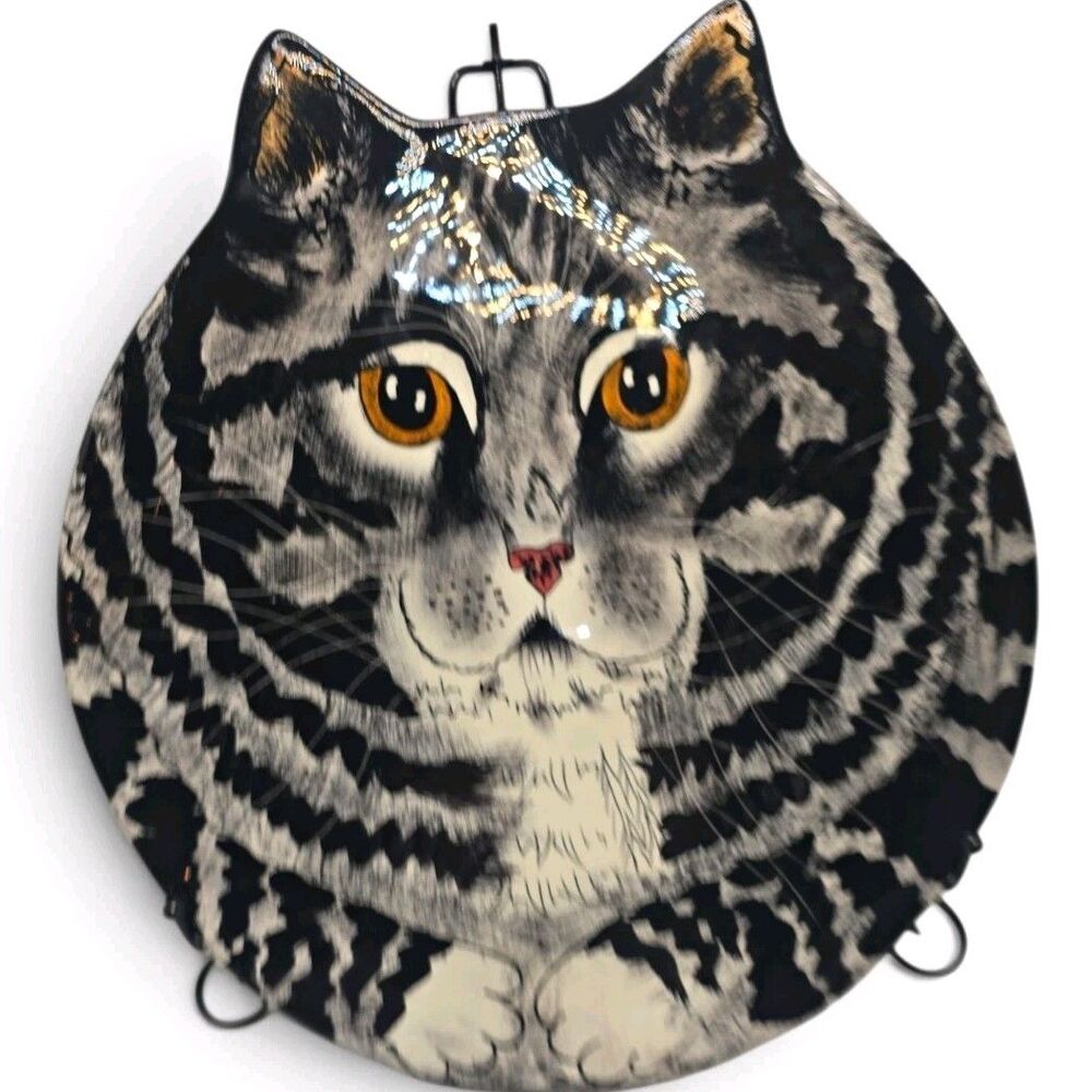 Vintage Cats by Nina Lyman Gray Tabby Ceramic Platter Round 12.5" Face Plate